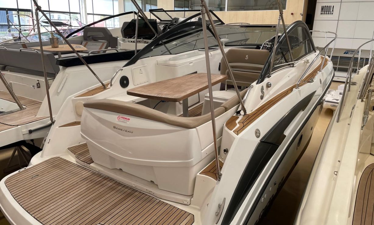 BENETEAU MONTECARLO 27