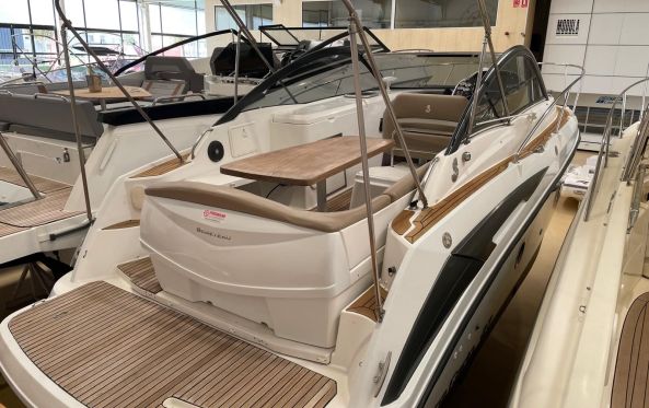 BENETEAU MONTECARLO 27